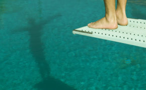 Ein Risiko eingehen? So wie damals auf dem Sprungbrett im SChwimmbad? Stell dir vorher diese Fragen!